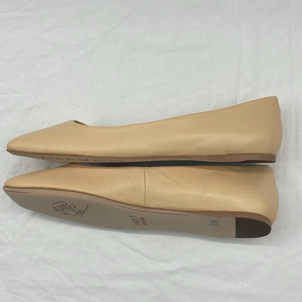 SARTO By Franco Sarto Neutral Beige Pointed-Toe Leather Flat